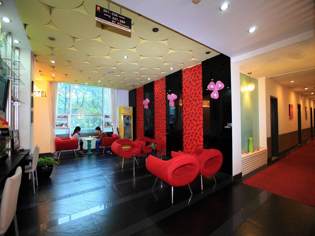Guangzhou Colorful Days Hotel Buitenkant foto