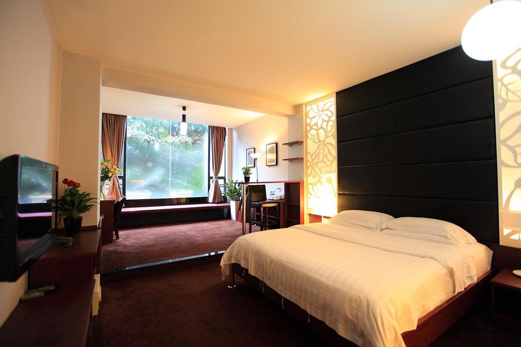 Guangzhou Colorful Days Hotel Buitenkant foto